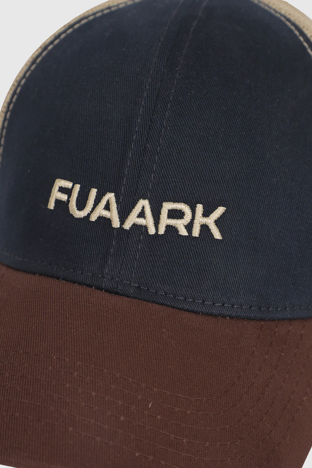 Sleek Trucker  Cap Navy/Beige - Image 4